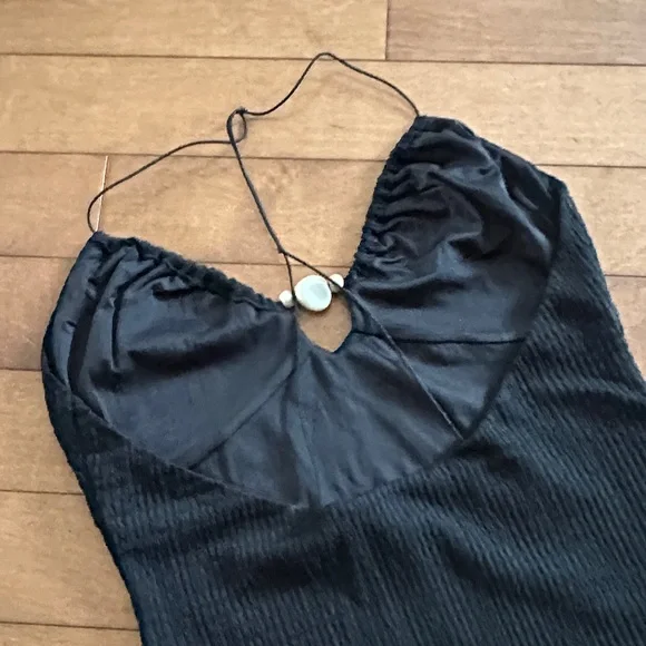 Dynamite Black Backless Dress - Picture 3 of 3